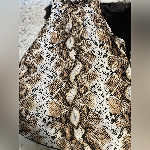 B Famous USA Snake print High Neck Tank Top Size Small - Picture 4 of 6
